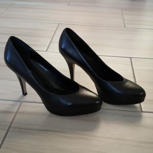 Aldo black heels
